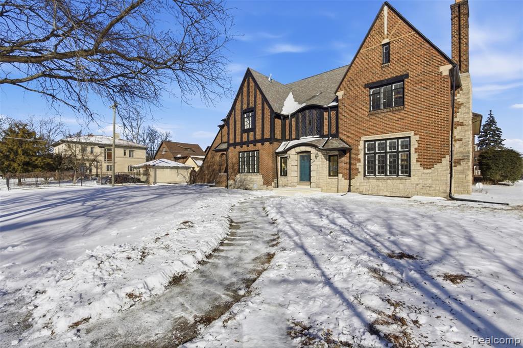 9500 La Salle Boulevard, Detroit, MI 48206 — Photo 3