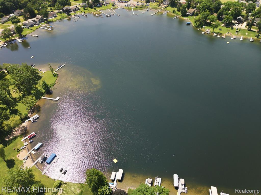 1612 S Hughes Road, Brighton, MI 48114 — Photo 28