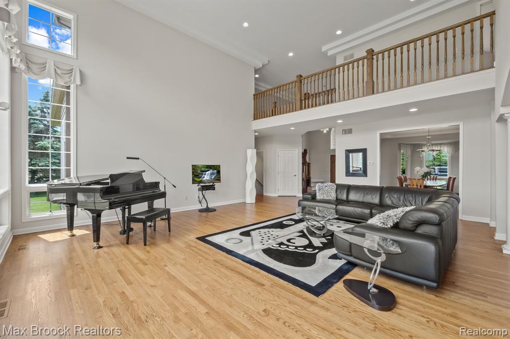 519 Hawksmoore Drive, Clarkston, MI 48348 — Photo 8