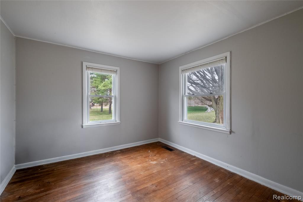 8219 N Genesee Road, Mount Morris, MI 48458 — Photo 8