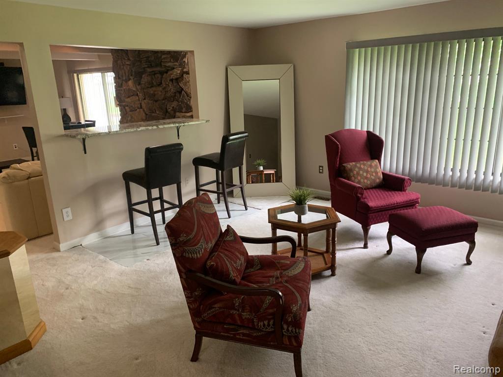 5018 LAKE BLUFF Road, West Bloomfield, MI 48323 — Photo 18
