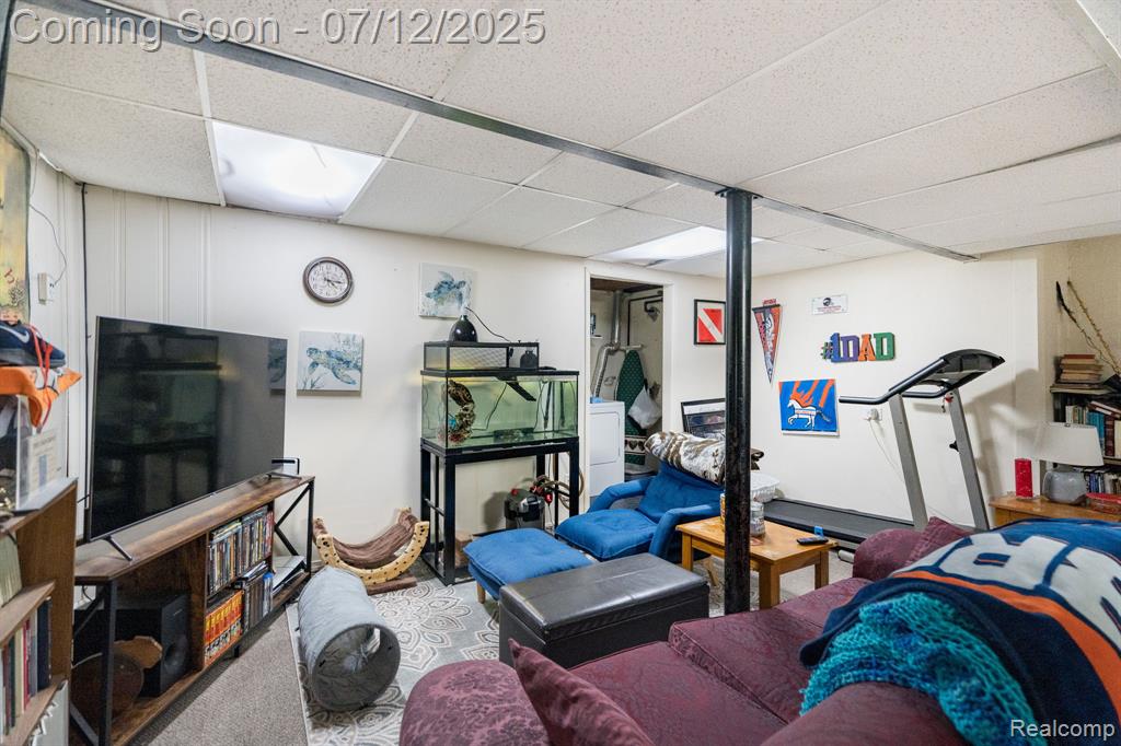 9573 Fenton, Redford, MI 48239 — Photo 19