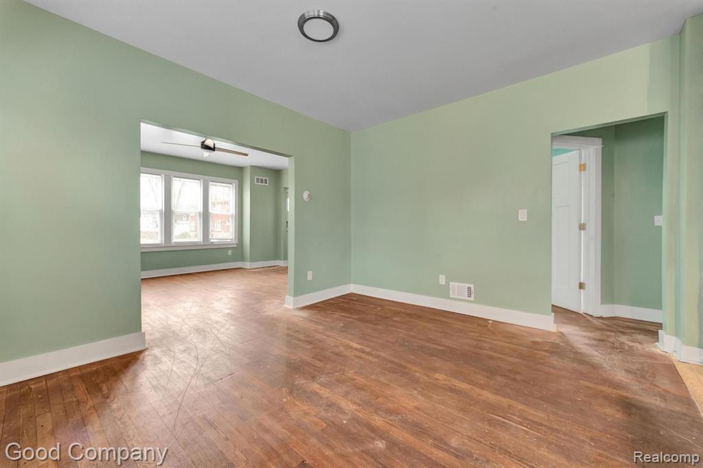 656 PHILIP Street, Detroit, MI 48215 — Photo 9