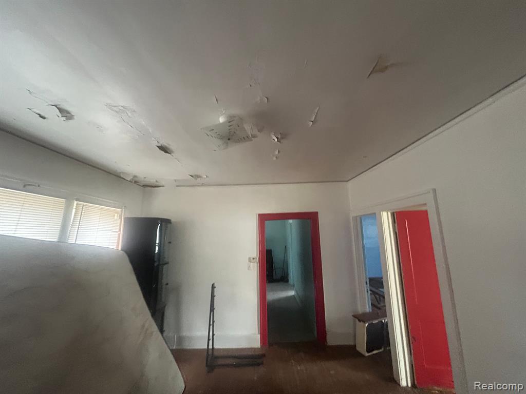 4548 COOPER Street, Detroit, MI 48214 — Photo 12