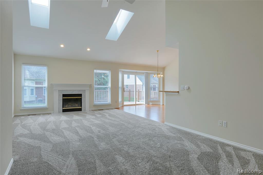 4434 Honeysuckle Drive, Sterling Heights, MI 48314 — Photo 5