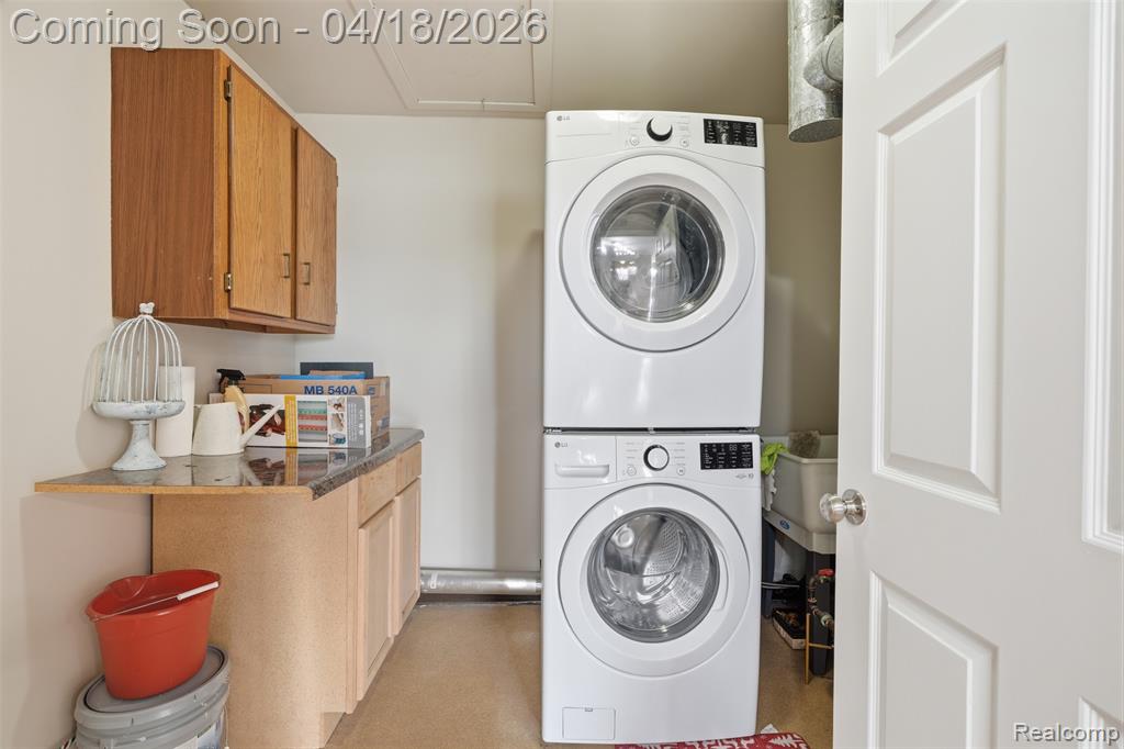 408 Country Club Drive, Saint Clair Shores, MI 48082 — Photo 19