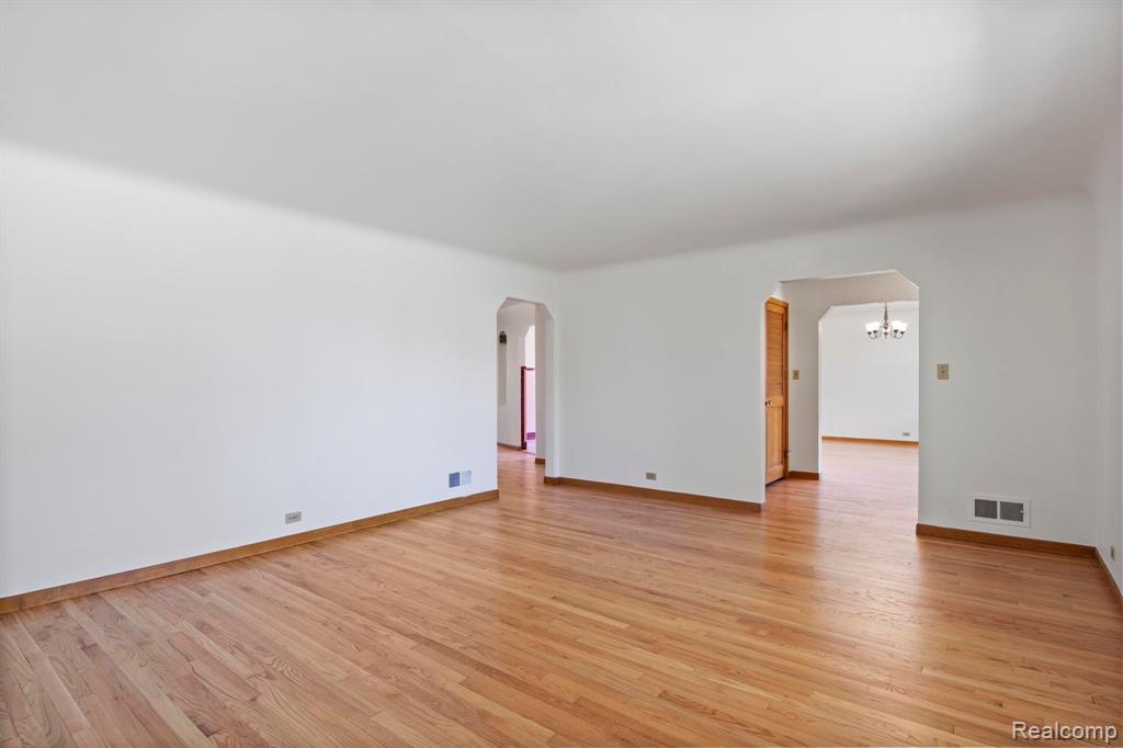 7110 NORMILE Street, Dearborn, MI 48126 — Photo 14