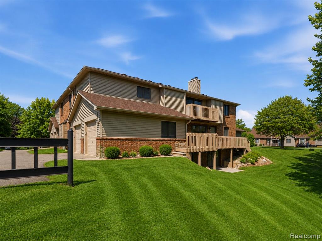 7058 Elmhurst, 1, West Bloomfield, MI — Photo 25