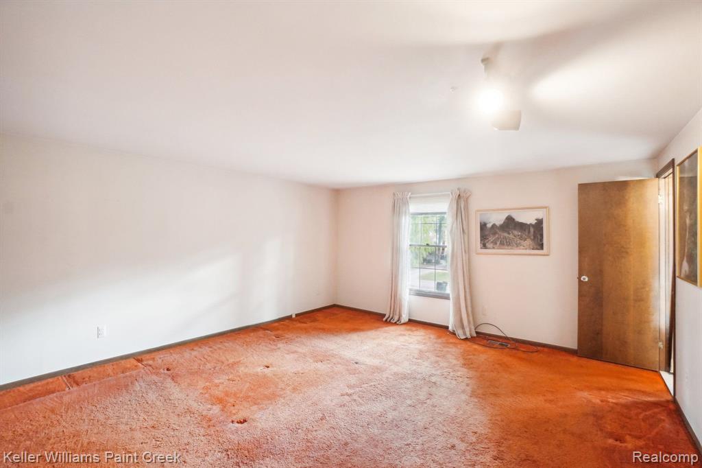 47955 BEN FRANKLIN Drive, Shelby Twp, MI 48315 — Photo 33