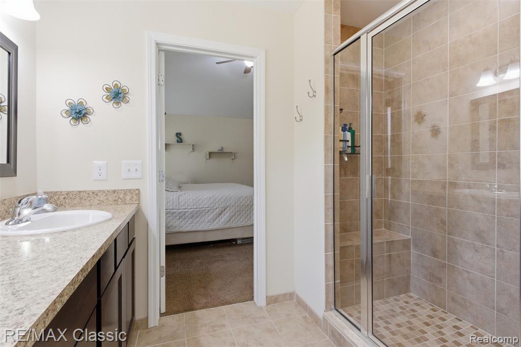 7946 Russell Drive, Westland, MI — Photo 19