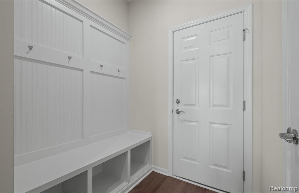 4062 NOTTINGHAM Circle, Clarkston, MI — Photo 9