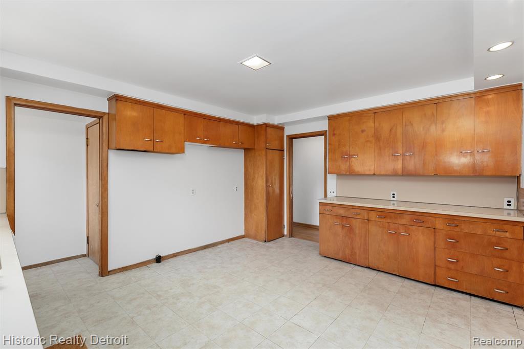 5919 Oakman Boulevard, Detroit, MI 48204 — Photo 11