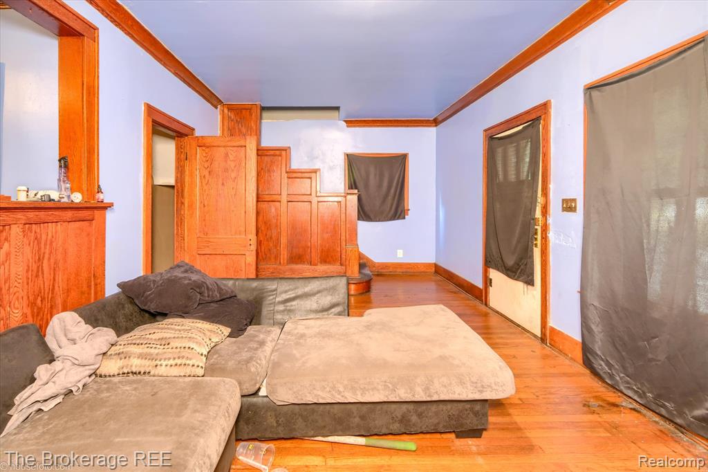 710 Pierson Street, Flint, MI 48503 — Photo 9