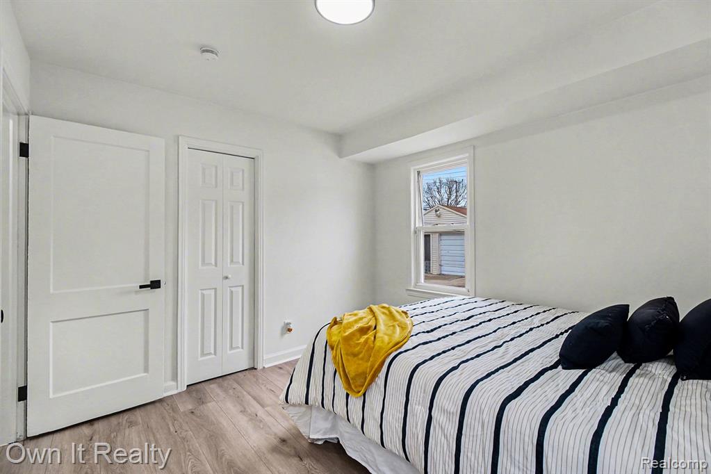 20242 Steel Street, Detroit, MI 48235 — Photo 13