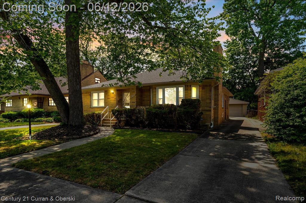 20123 Lauder Street, Detroit, MI 48235 — front exterior