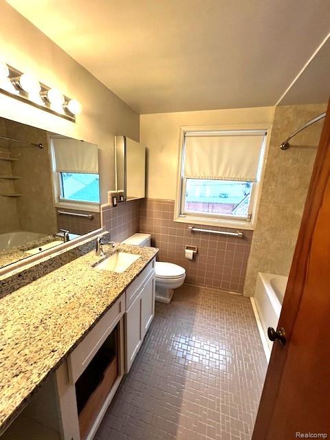 451 MAISON Road, Grosse Pointe Farms, MI 48236 — Photo 15