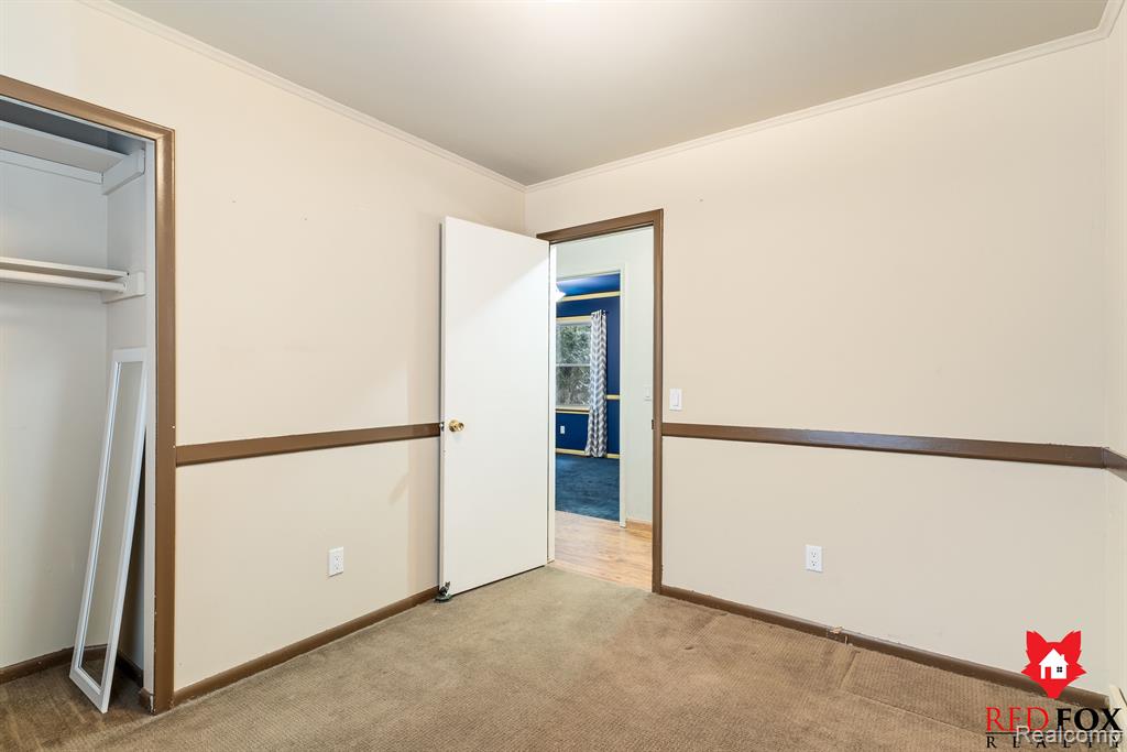 6246 KING ARTHUR Court, Swartz Creek, MI 48473 — Photo 20
