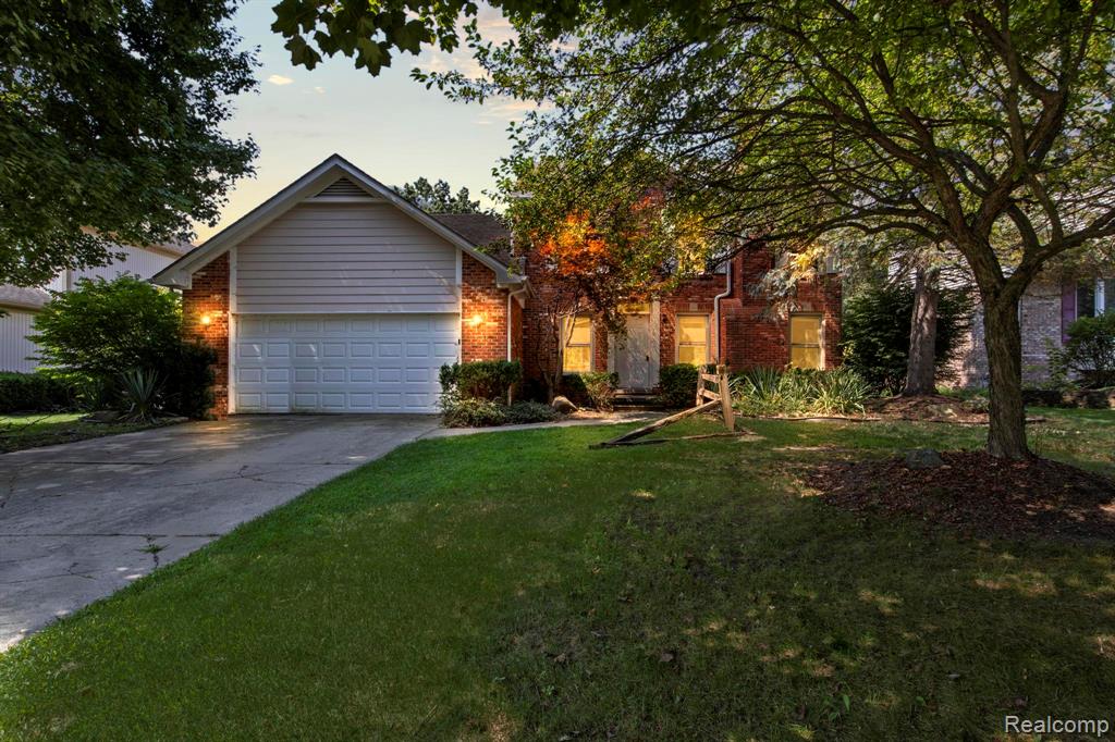 1709 Weyhill Drive, Wixom, MI 48393 — Photo 2