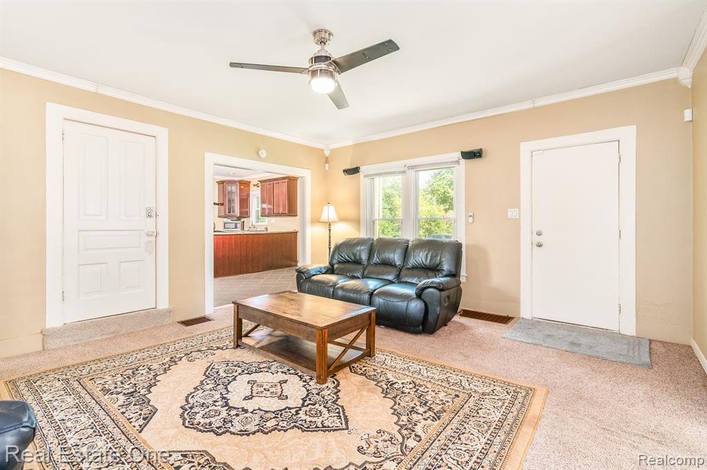 42759 CHERRY HILL Road, Canton, MI 48188 — Photo 40