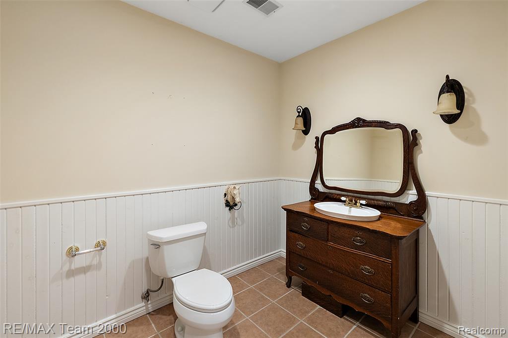 630 Sheldon Court, Rochester, MI 48306 — Photo 80