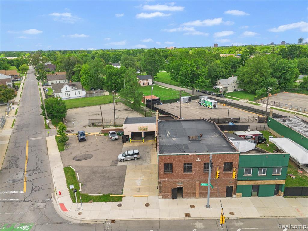 5536 MICHIGAN Avenue, Detroit, MI 48210 — Photo 2