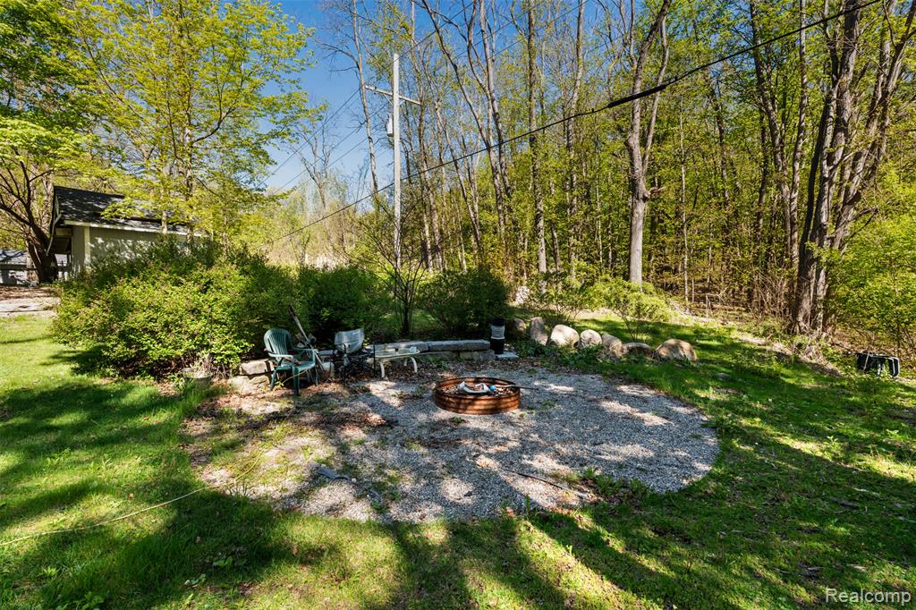 8306 Foster Road, Clarkston, MI — Photo 35