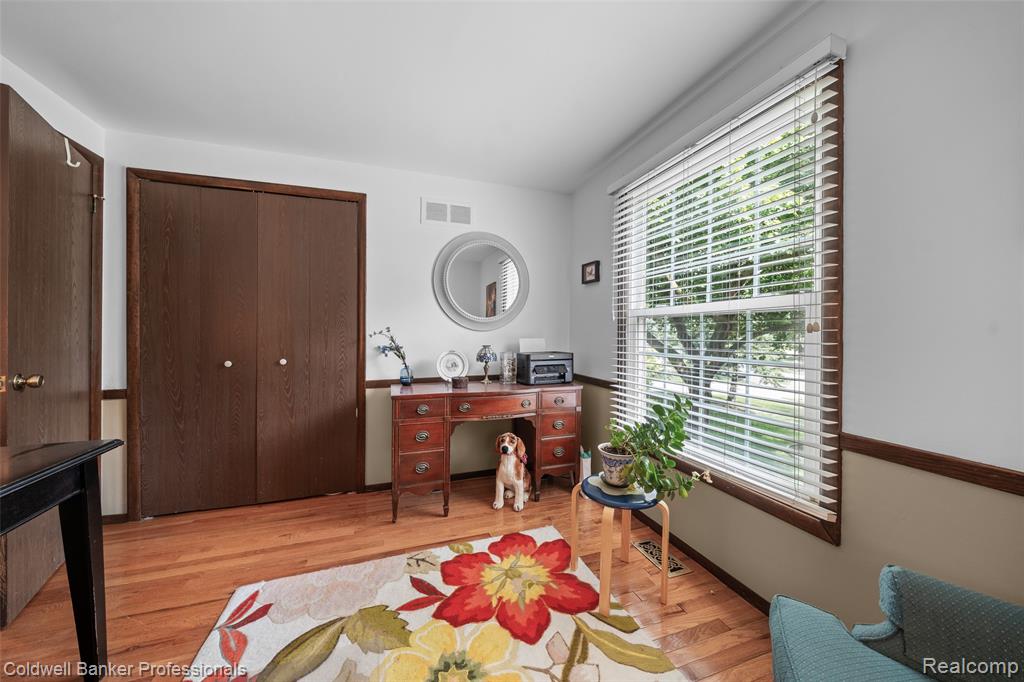 5075 Bayside Drive, Troy, MI 48098 — Photo 26