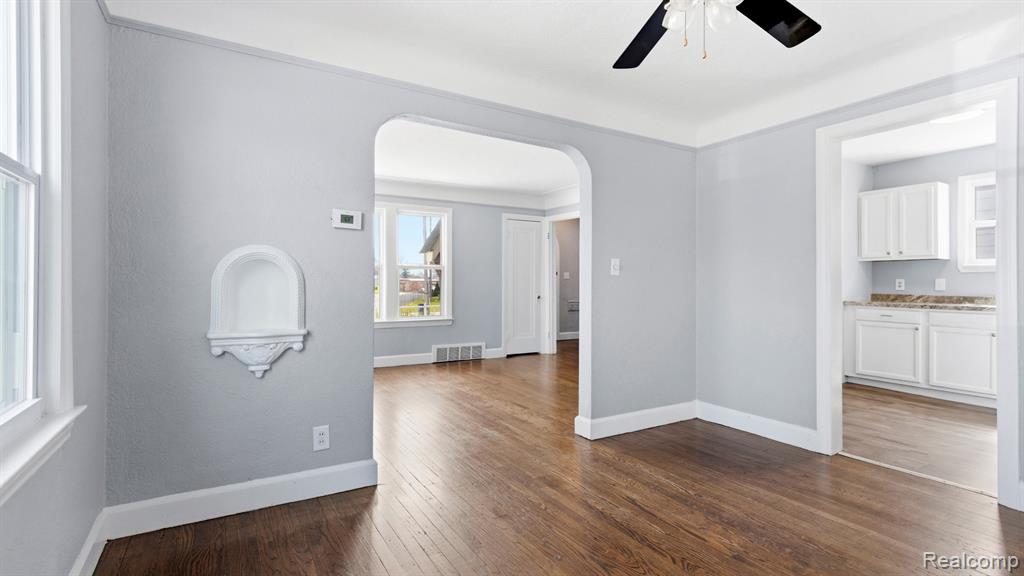 2858 Fort Park Boulevard, Lincoln Park, MI 48146 — Photo 7