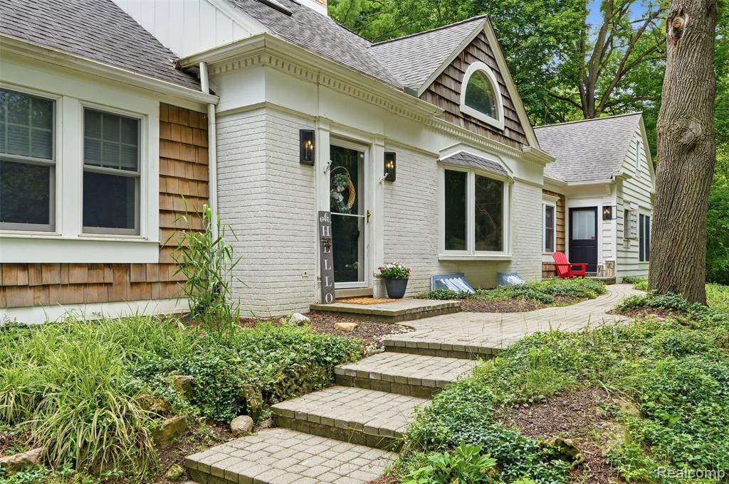 27310 Crestwood Drive, Franklin, MI 48025 — Photo 6