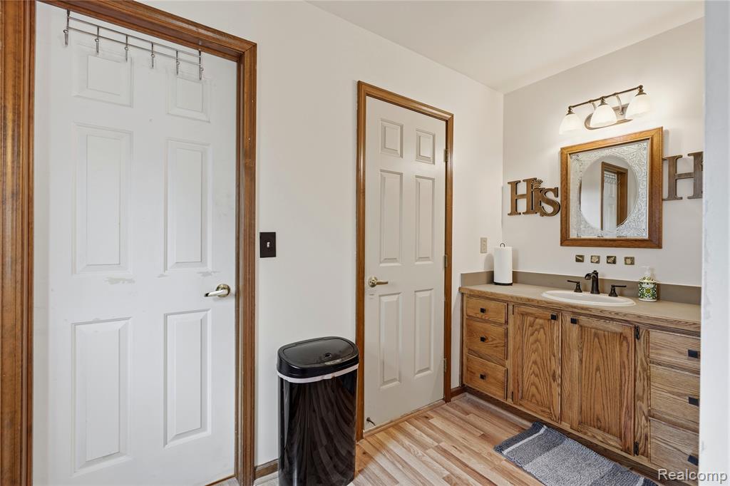 15743 Greenview, Fraser, MI 48026 — Photo 21
