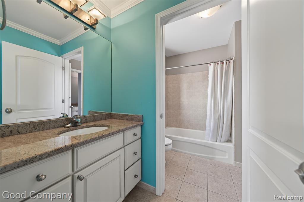 6456 Willow Road, West Bloomfield, MI 48324 — Photo 38