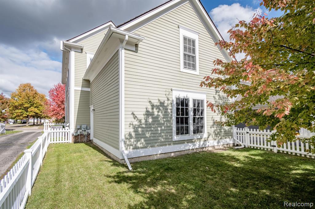 50291 HANCOCK Street, Canton, MI 48188 — Photo 57