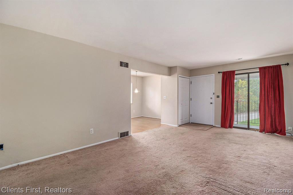 500 FORD Street, C8, Plymouth, MI 48170 — Photo 3