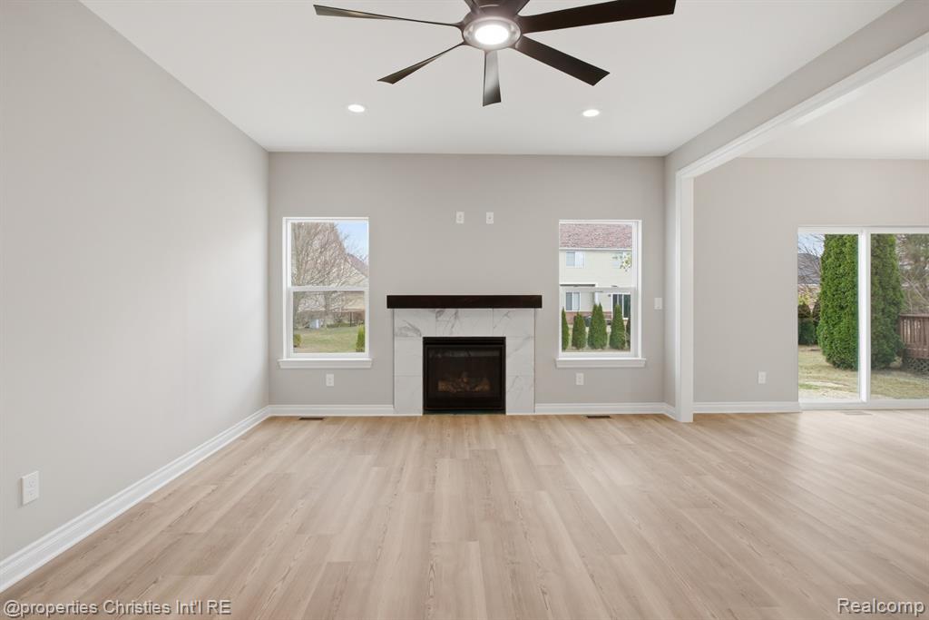 23397 Crescent Ridge Drive, New Boston, MI 48164 — Photo 14