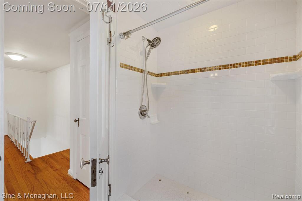 679 NEFF Road, Grosse Pointe, MI 48230 — Photo 34