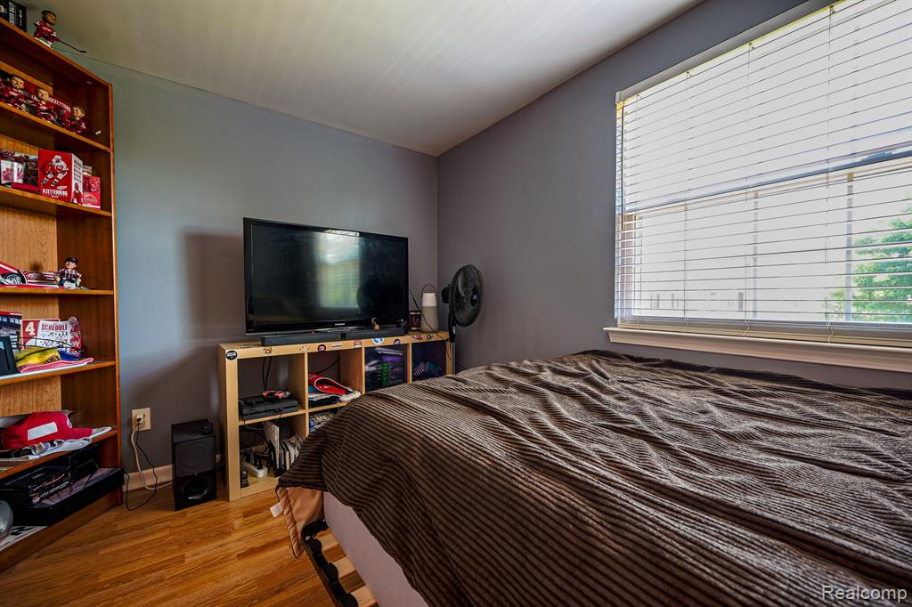 21218 W GLEN HAVEN Circle, Northville, MI 48167 — Photo 25