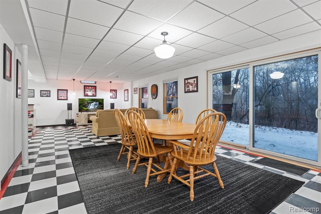 8301 Hyne Road, Brighton, MI 48114 — Photo 53