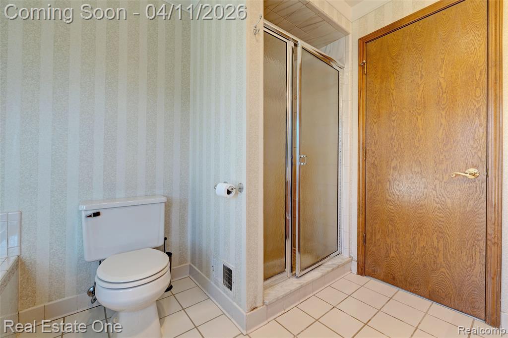 6400 Oak Hill Road, Ortonville, MI 48462 — Photo 37