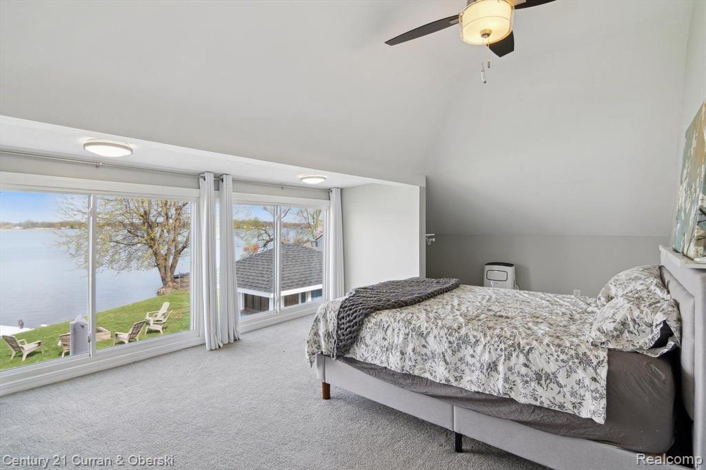 421 EDGEWOOD Drive, Jackson, MI 49201 — Photo 21