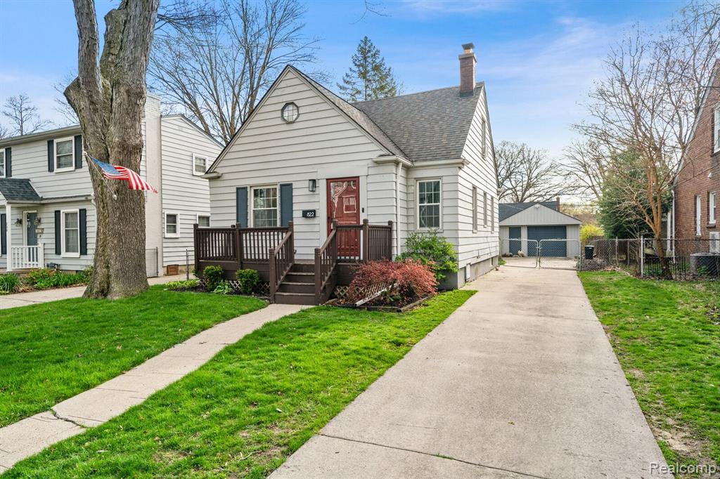822 N GAINSBOROUGH Avenue, Royal Oak, MI 48067 — Photo 2