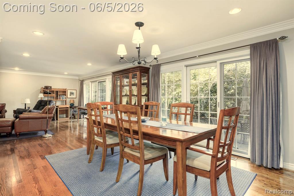 19141 Warwick Street, Franklin, MI 48025 — Photo 21