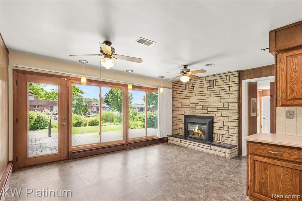 49750 Nautical Drive, New Baltimore, MI 48047 — Photo 8