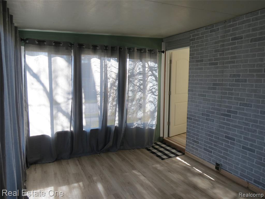 225 South Street, Fowlerville, MI 48836 — Photo 23