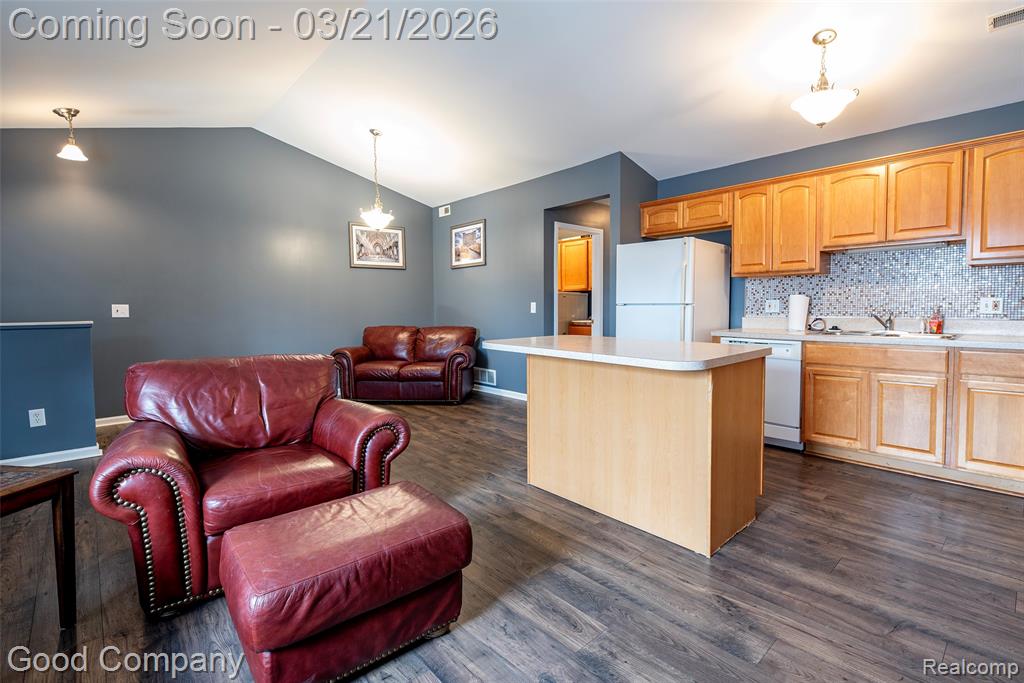 33530 Utica Road, Fraser, MI 48026 — Photo 4
