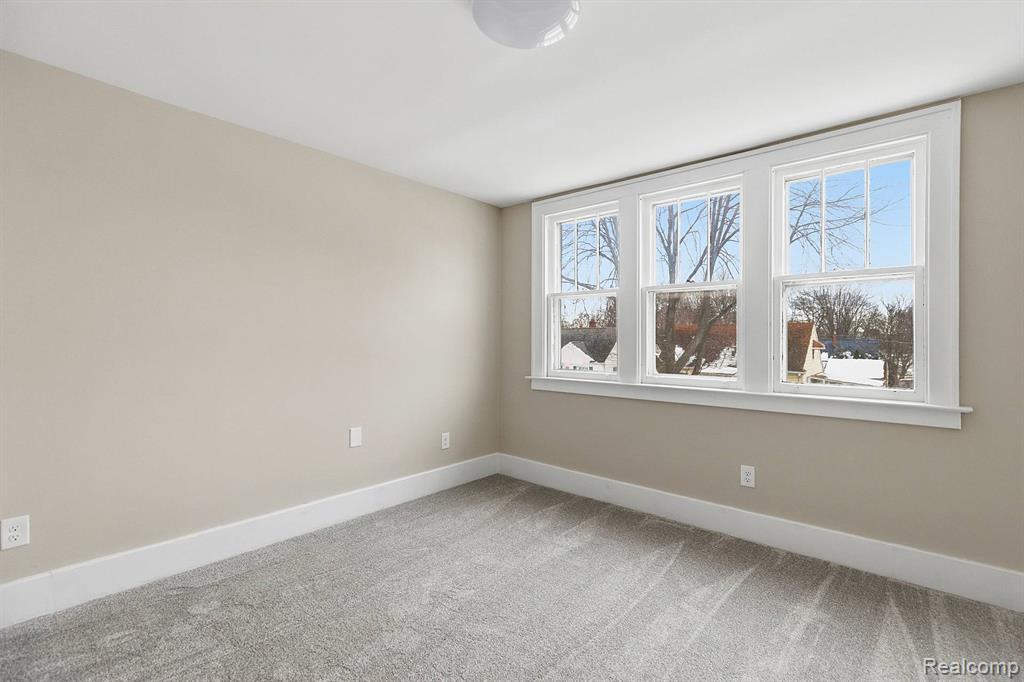 142 Miller Street, Mount Clemens, MI 48043 — Photo 43