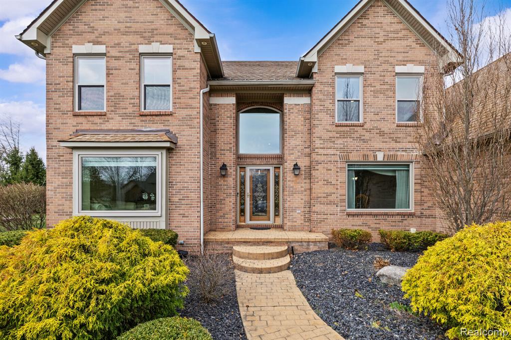 23152 Demick Court, Flat Rock, MI 48134 — Photo 2