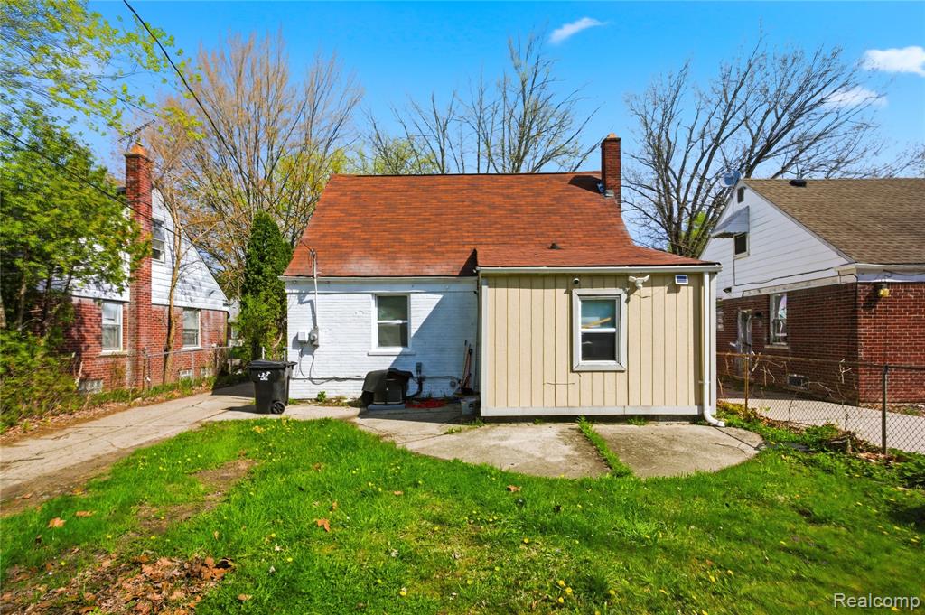 16240 Manning Street, Detroit, MI 48205 — Photo 21