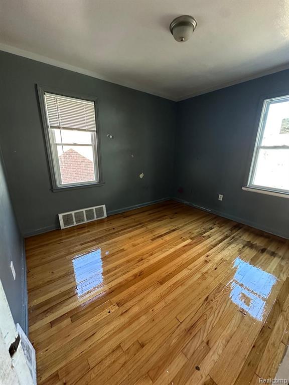 9934 WARWICK Street, Detroit, MI 48228 — Photo 6
