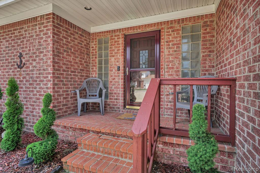 7277 Cardinal Street, Algonac, MI 48001 — Photo 36