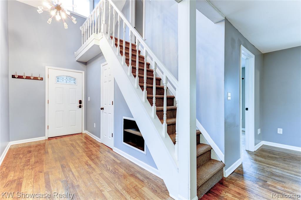 608 S Adelaide Street, Fenton, MI 48430 — Photo 5